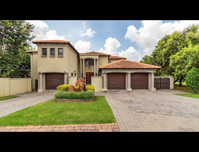 5 BEDROOM HOUSE FOR SALE IN MIDLANDS ESTATE